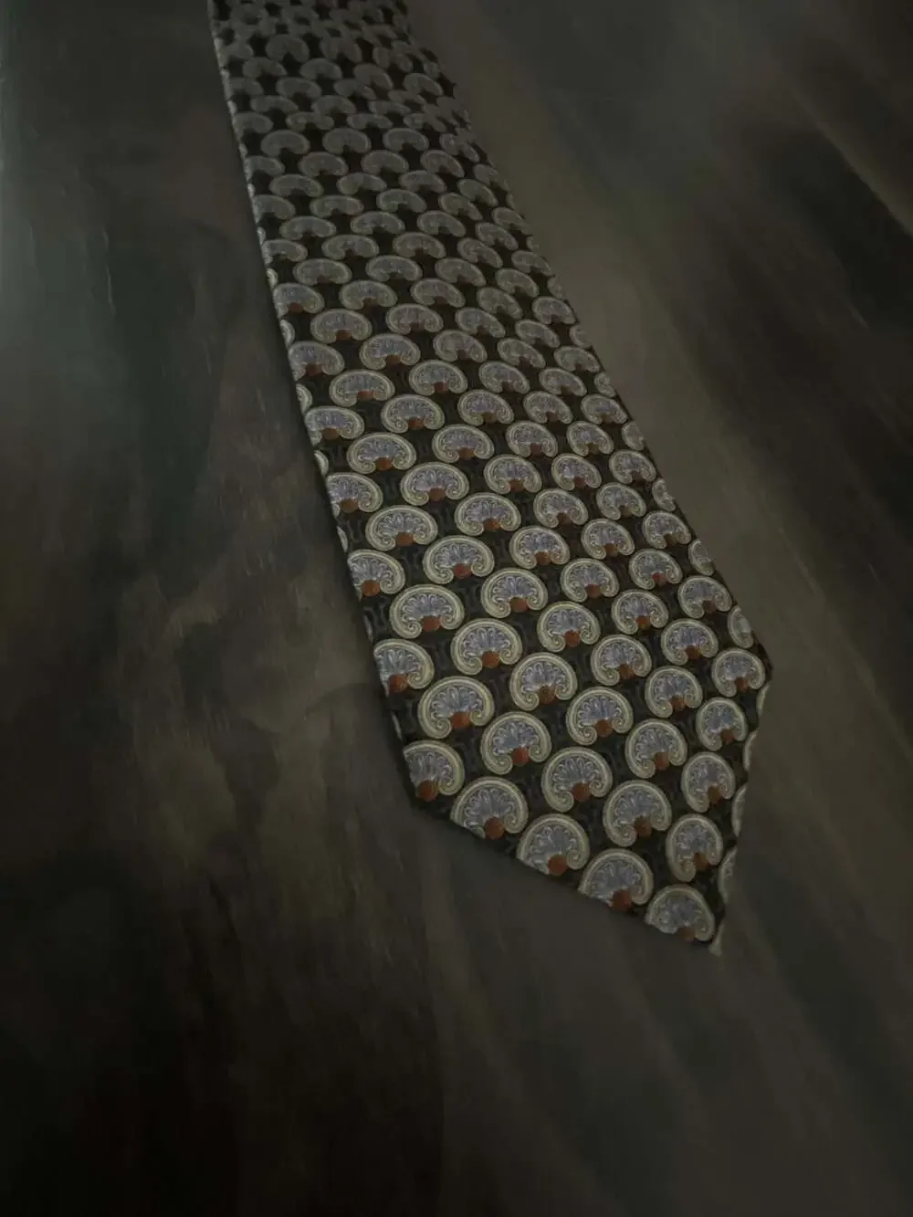 Robert Talbott Silk Necktie with Fan Motif Pattern